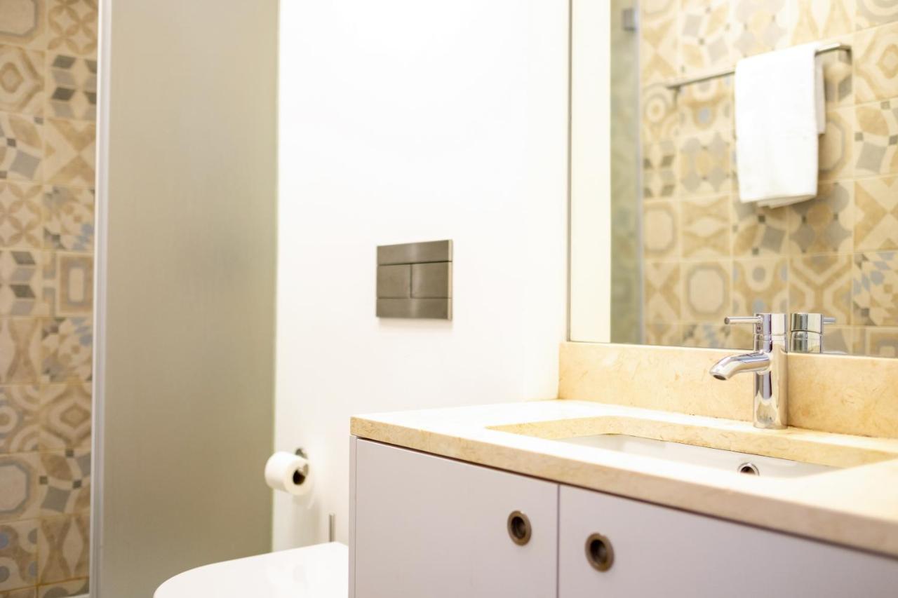 Luxury Apartment Near Cais Do Sodre Lisboa Eksteriør billede